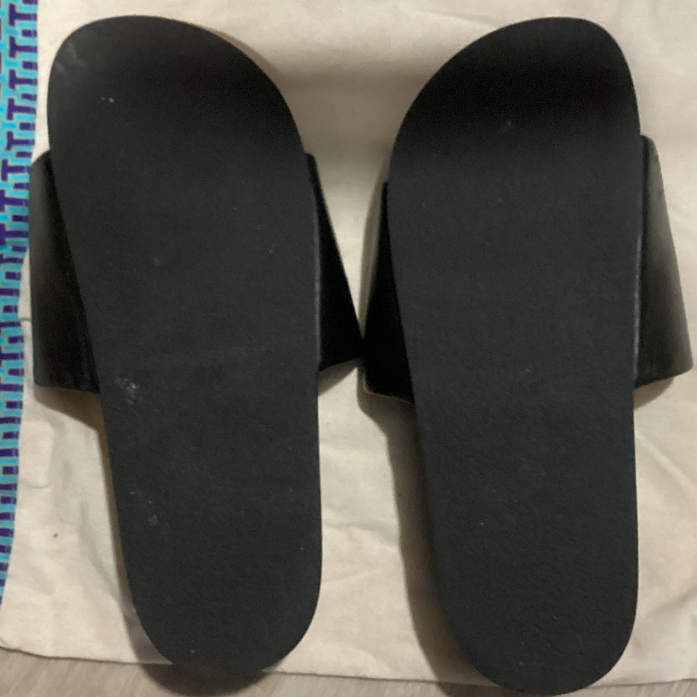 Tory Burch Black Sandals with Gold Accents - Picture 3 of 3